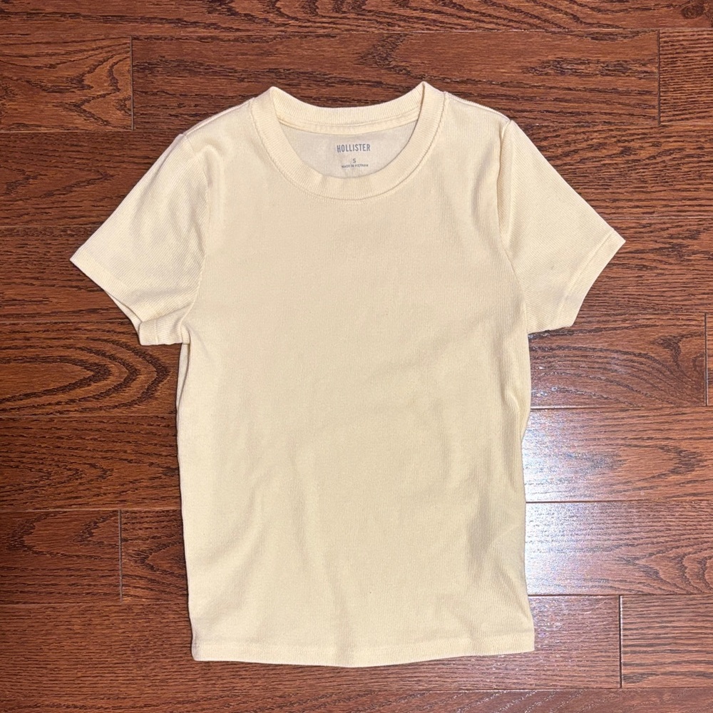 Hollister Light Yellow Tee